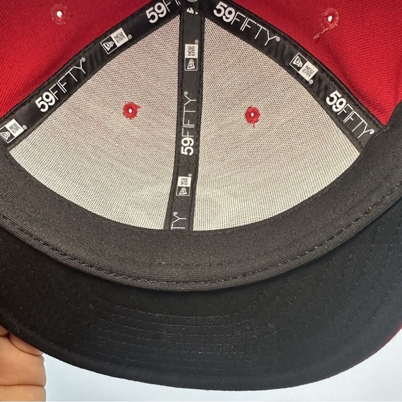 New Era Cap MLB‎ Cincinnati Reds Red White
Black 59FIFTY Hat - Picture 2 of 8